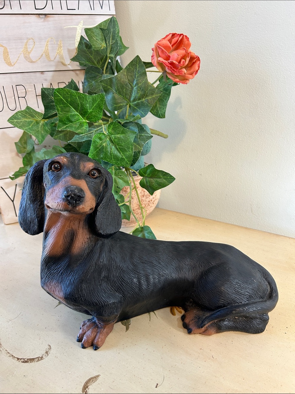 Vintage Homco 89’ Dachshund Weiner  Dog Large Black & Brown Figurine Statue